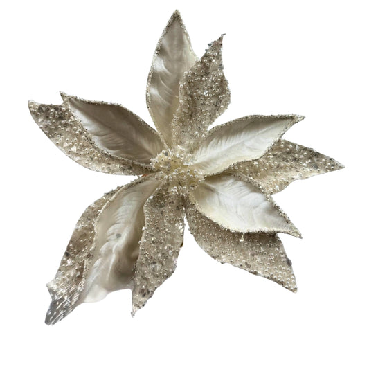 Flor navideña blanca con perlas y glitter – elegancia invernal para tu decoración